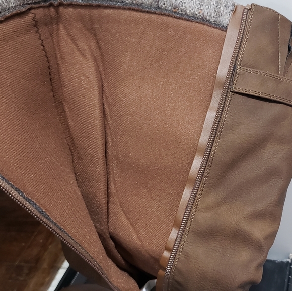 Brown Harlow Heather Fall Boots. Nwt - Picture 9 of 9